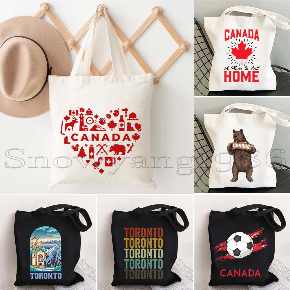 Women Bags In Canada - Canada Map Flag Happy Canadian Girl
