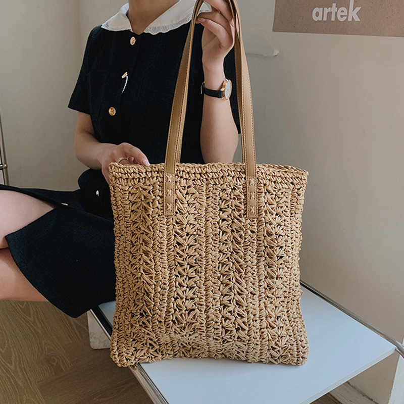 Square Hollow Straw Beach Bag  - Women'S Raffia Bags recension och pris