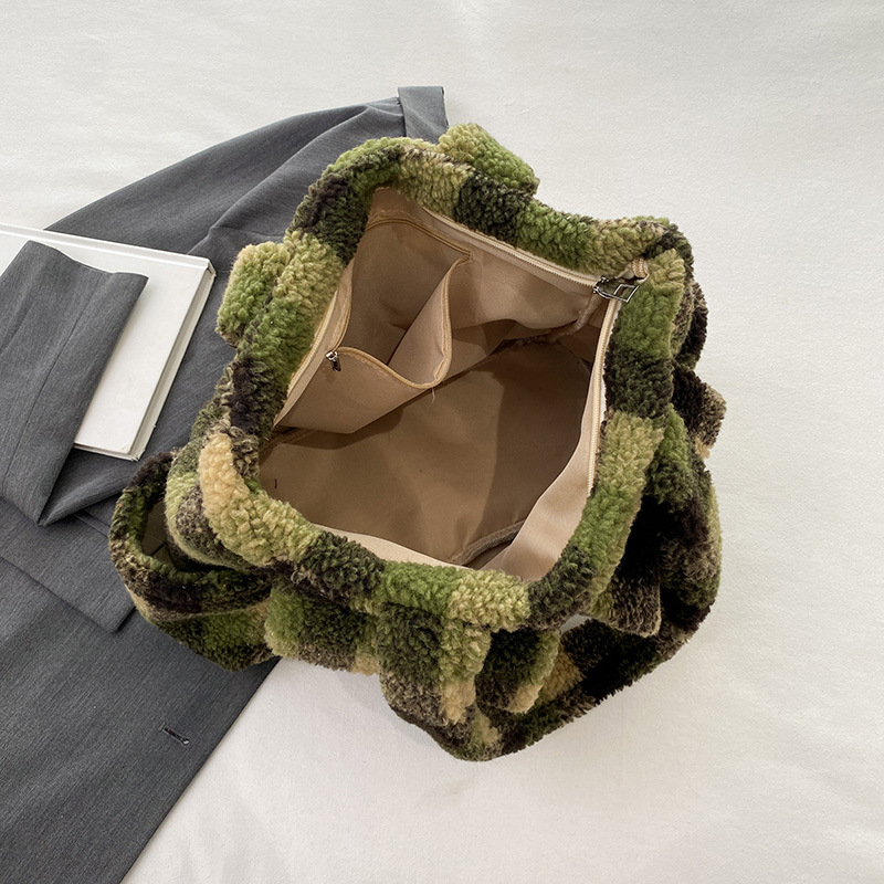 Lamb Fleece tote bags for wome - Women Handheld Bags recension och pris