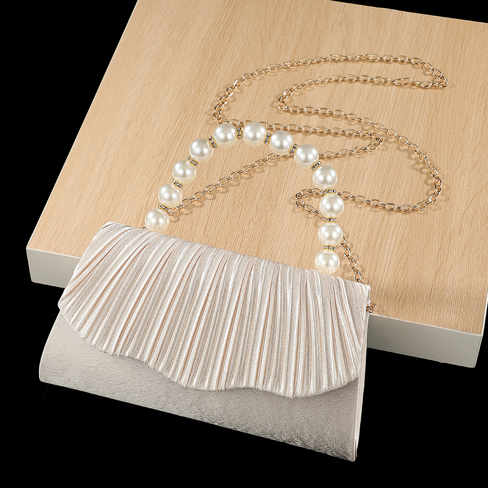 New fashionable pleated pearl  - Women Handheld Bags recension och pris